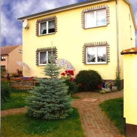 Apartment Ruegen Fewo 228 *